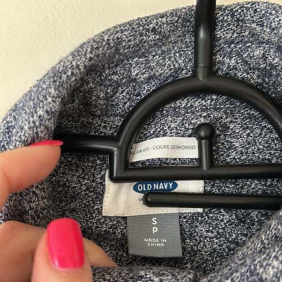 Old Navy shacket, button up heathered blue, regular fit - Picture 3 of 4